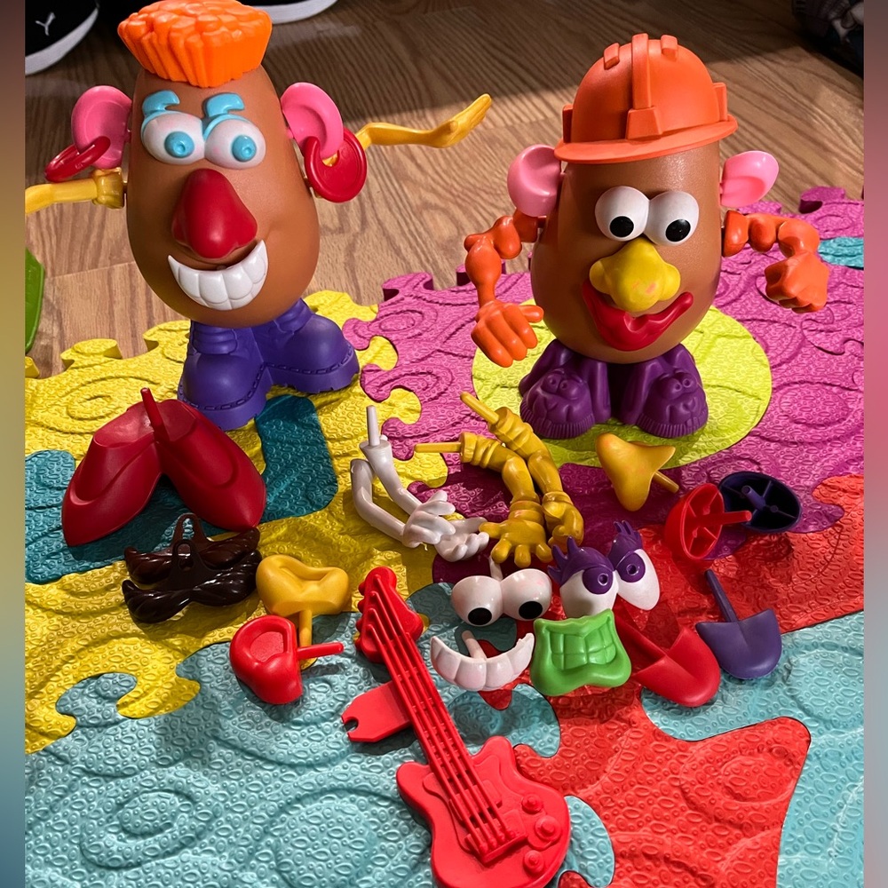 Hasbro Mr. and Mrs. potato head bundle